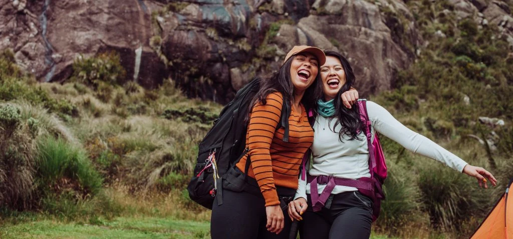 Cecilia Fortunatti and Mayumi Kurimori, the founders of VaiViver.